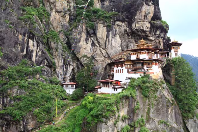 Paro – The Gateway to Bhutan’s Majesty